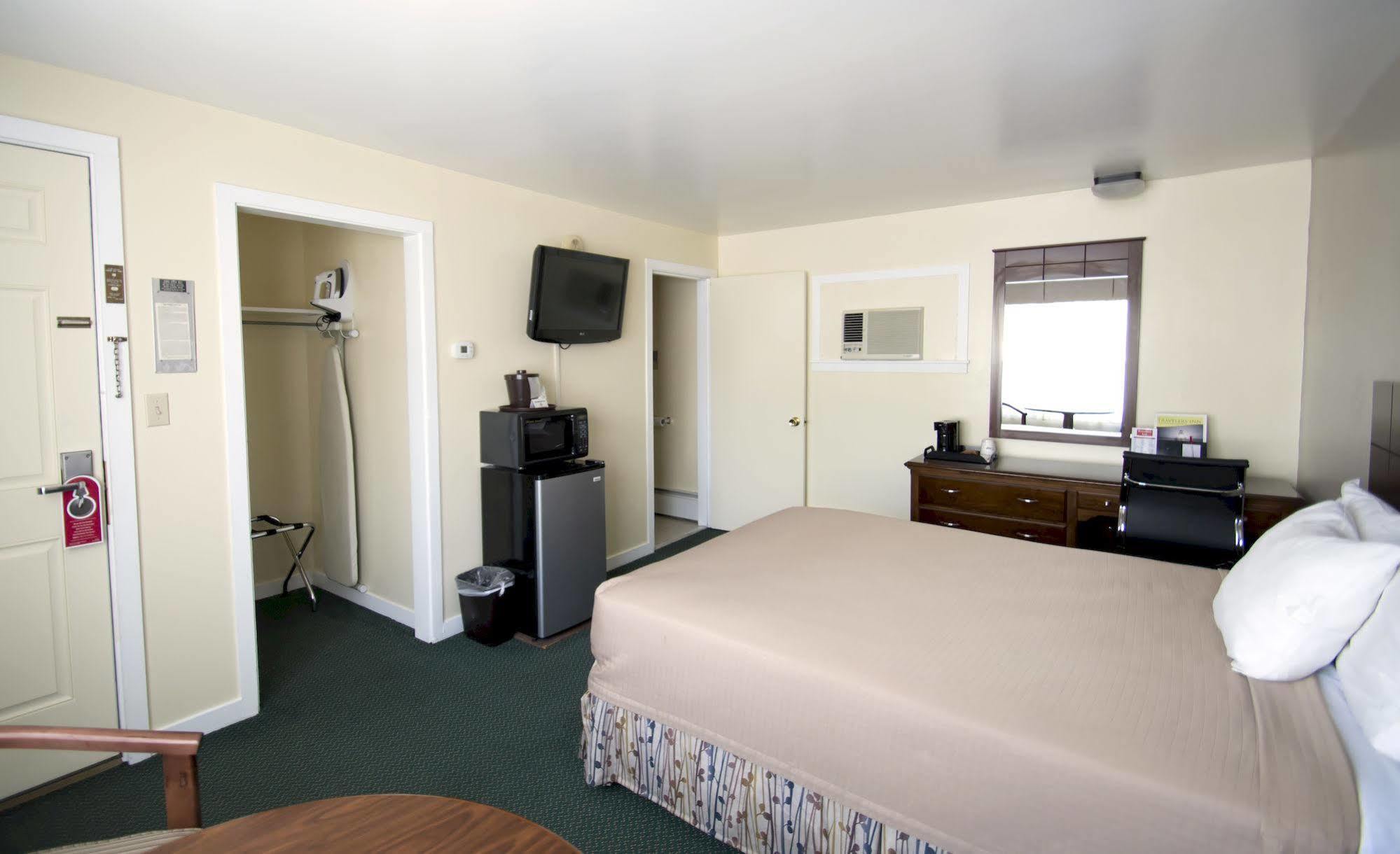 Travelers Inn Brunswick Exteriér fotografie